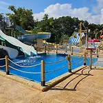 Mobil-home Avec Terrasse - 2 - Api-1-52-1109